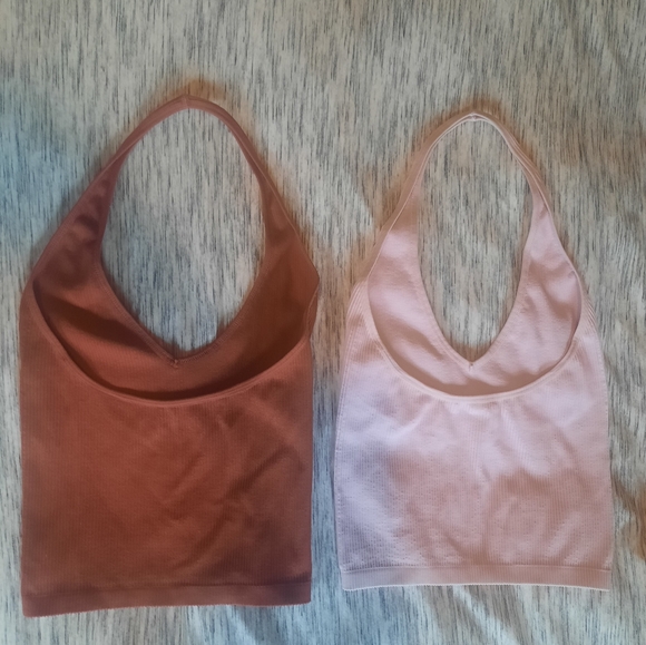 Urban Outfitters Halter Bundle - Picture 2 of 8